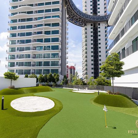 Datum Jelatek Residence, Klcc Куала-Лумпур Экстерьер фото