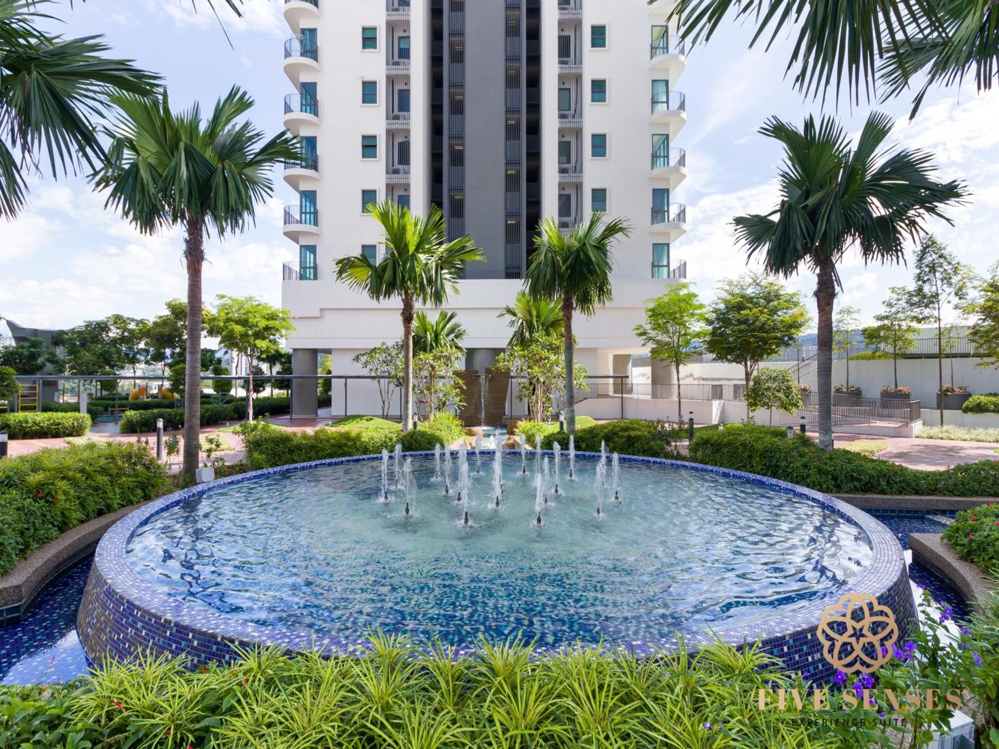 Datum Jelatek Residence, Klcc Куала-Лумпур Экстерьер фото