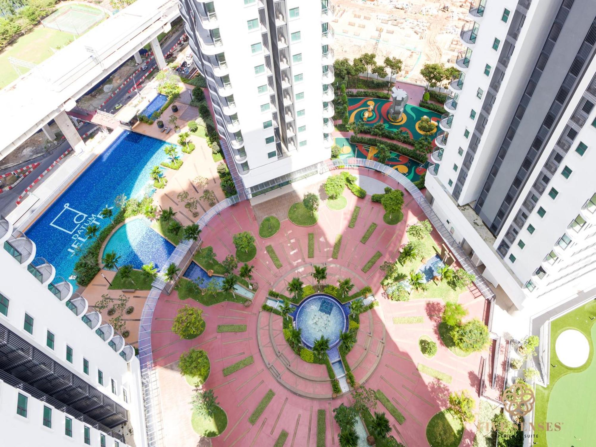 Datum Jelatek Residence, Klcc Куала-Лумпур Экстерьер фото